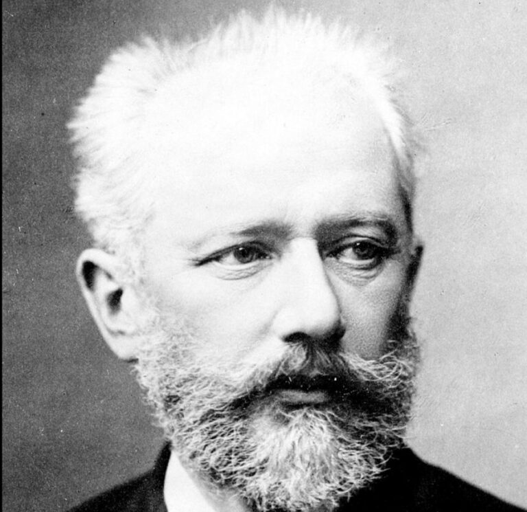 Peter Tchaikovsky: una biografia