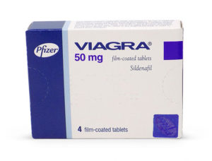 La coppia di fronte al Viagra